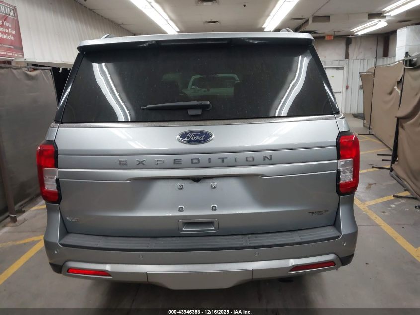 2024 Ford Expedition Xlt VIN: 1FMJU1J80REA99613 Lot: 43946388