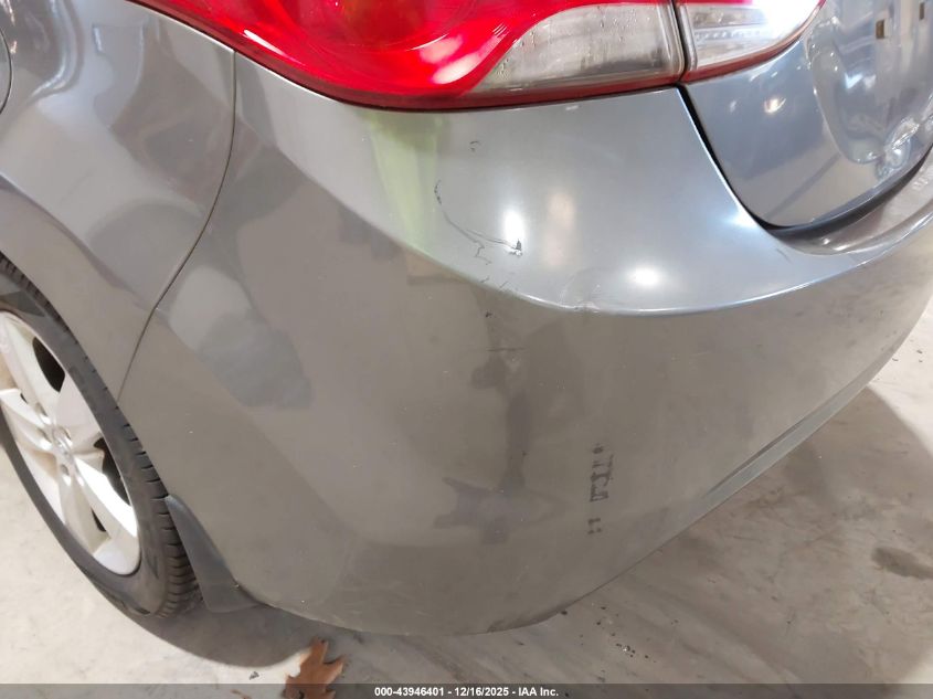 2013 Hyundai Elantra Gls/Limited VIN: 5NPDH4AE7DH196197 Lot: 43946401