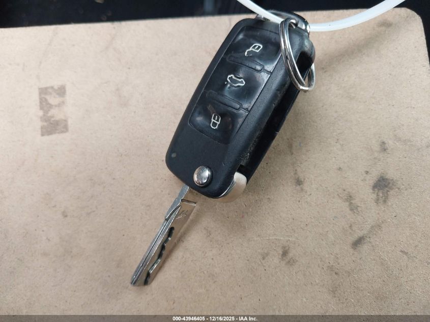 2010 Volkswagen Jetta Limited Edition VIN: 3VWAZ7AJ2AM104558 Lot: 43946405