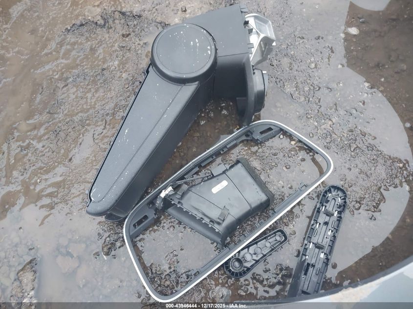 2013 Volkswagen Beetle Turbo VIN: 3VWV67AT1DM602489 Lot: 43946444