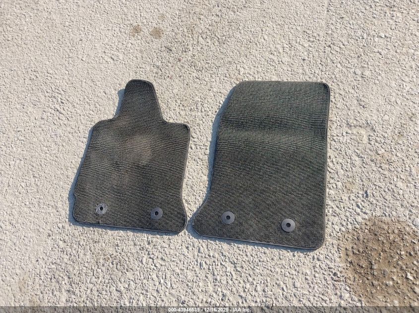 2014 Chevrolet Corvette Stingray Z51 VIN: 1G1YK2D71E5121607 Lot: 43946539