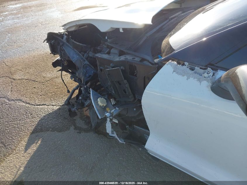 2014 Chevrolet Corvette Stingray Z51 VIN: 1G1YK2D71E5121607 Lot: 43946539