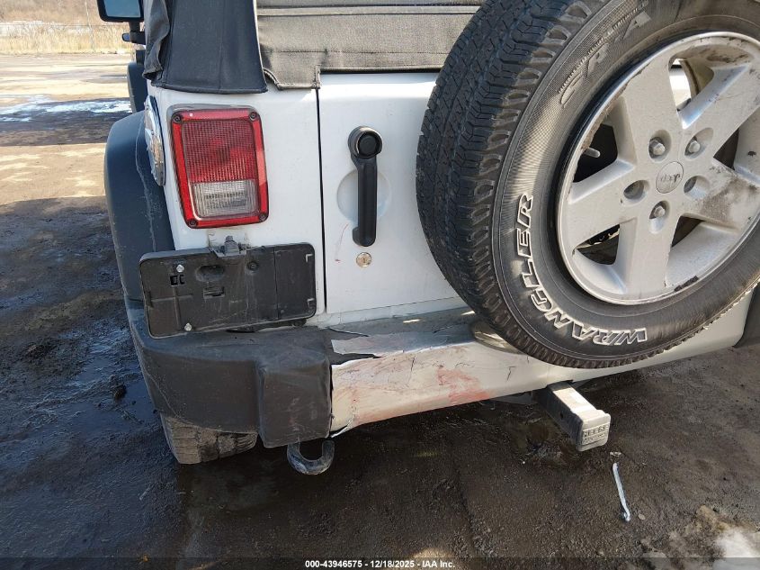 2014 Jeep Wrangler Sport VIN: 1C4AJWAG9EL143969 Lot: 43946575