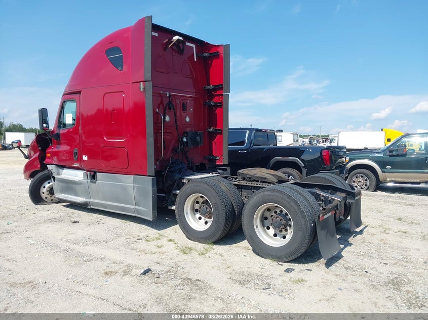 2018 FREIGHTLINER CASCADIA 125 auction photo 3