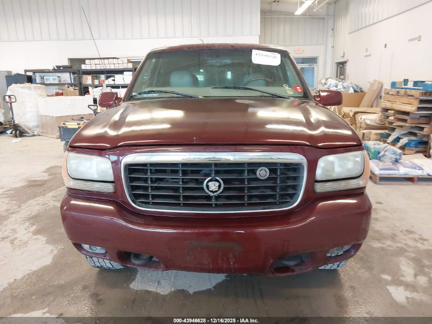 1999 Cadillac Escalade Standard VIN: 1GYEK13R6XR416957 Lot: 43946628