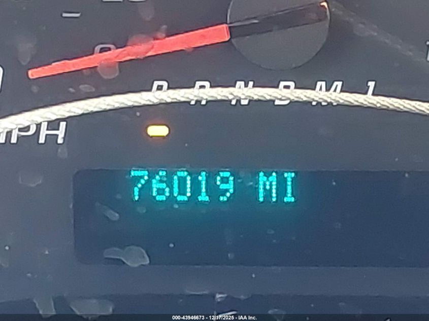 2018 Chevrolet Express 2500 Work Van VIN: 1GCWGAFPXJ1171995 Lot: 43946673