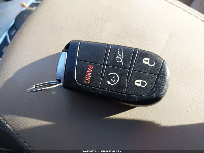 2015 Jeep Grand Cherokee Limited VIN: 1C4RJFBG7FC149725 Lot: 43946714