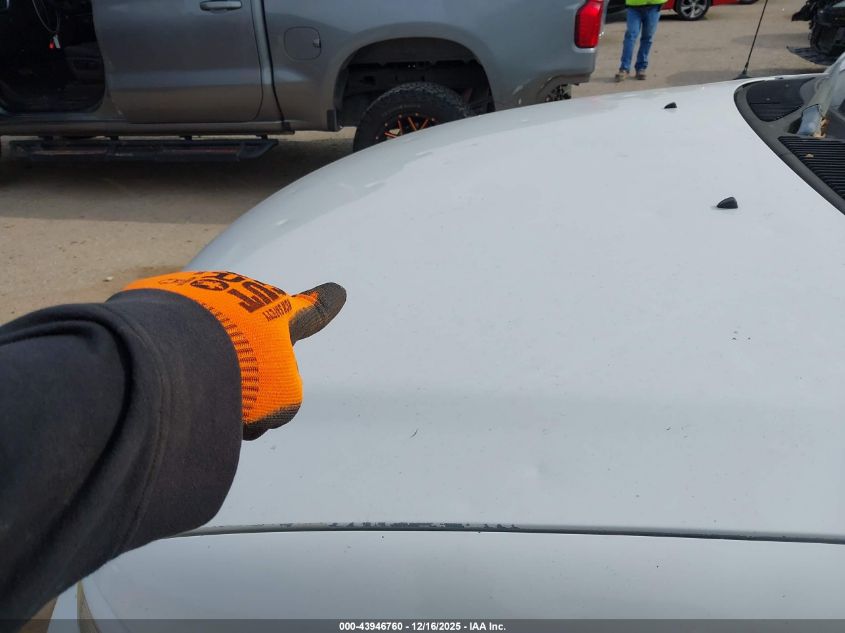 1999 Ford F-150 Lariat/Xl/Xlt VIN: 1FTRX17L1XKB04374 Lot: 43946760