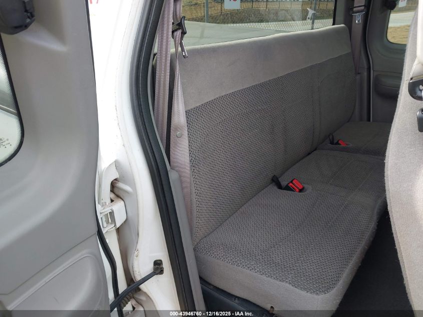 1999 Ford F-150 Lariat/Xl/Xlt VIN: 1FTRX17L1XKB04374 Lot: 43946760