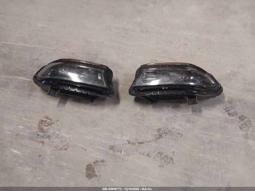 2023 Dodge Charger Police Awd VIN: 2C3CDXKG9PH683783 Lot: 43946773