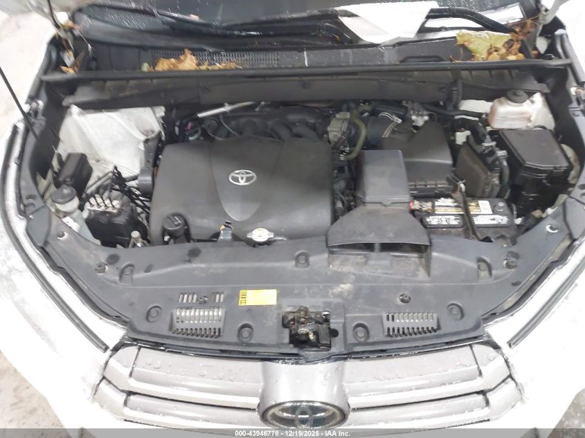 2019 Toyota Highlander Xle VIN: 5TDJZRFHXKS583351 Lot: 43946778