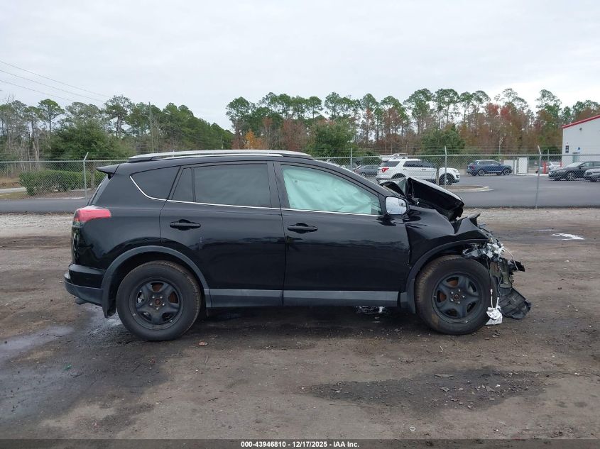 2018 Toyota Rav4 Le VIN: 2T3BFREV4JW845253 Lot: 43946810