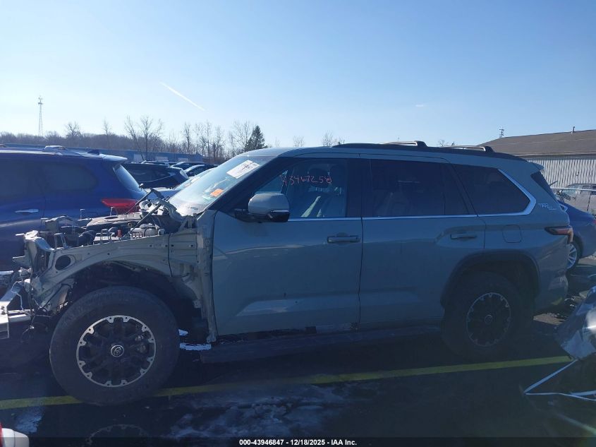 2024 Toyota Sequoia Sr5 VIN: 7SVAAABA5RX033745 Lot: 43946847