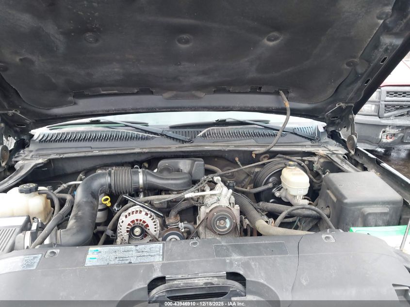 2005 Chevrolet Silverado 1500 Work Truck VIN: 1GCEC14X25Z311748 Lot: 43946910