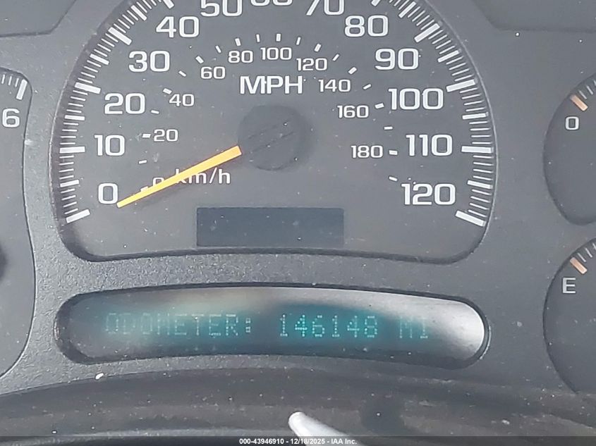 2005 Chevrolet Silverado 1500 Work Truck VIN: 1GCEC14X25Z311748 Lot: 43946910