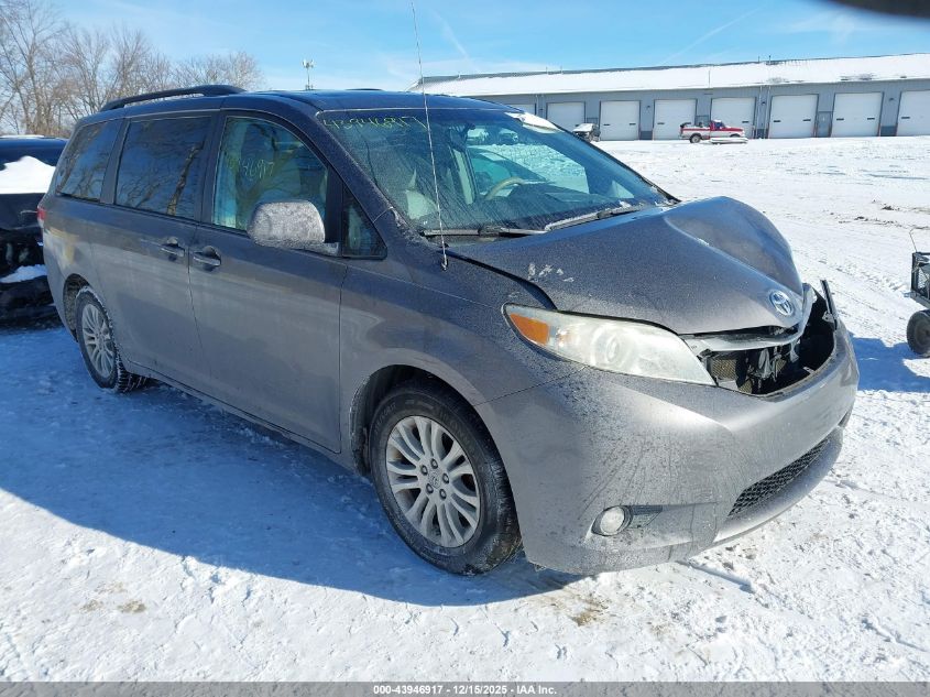 TOYOTA SIENNA XLE V6 8 PASSENGER