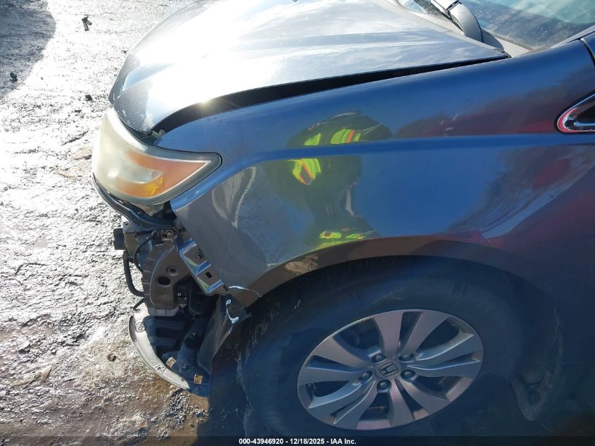 2015 Honda Odyssey Ex VIN: 5FNRL5H42FB002586 Lot: 43946920