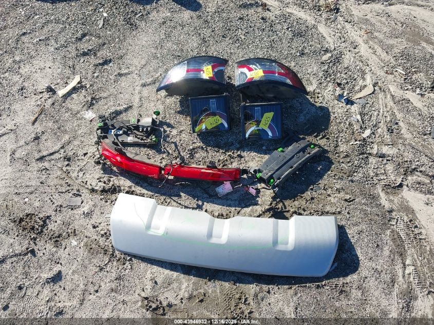 2018 Land Rover Discovery Sport Hse VIN: SALCR2RX6JH738203 Lot: 43946932