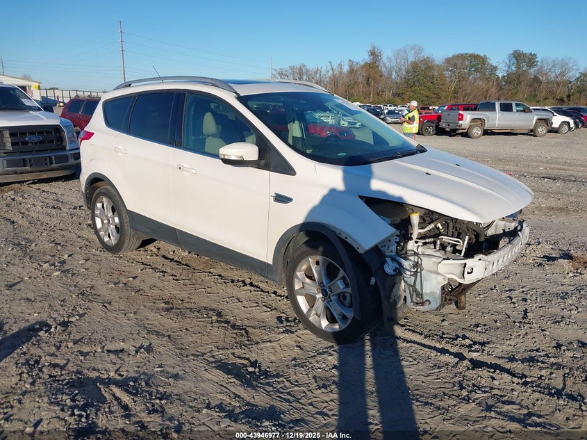 FORD ESCAPE TITANIUM