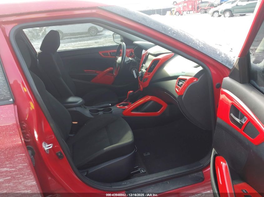 2017 Hyundai Veloster VIN: KMHTC6AD2HU307453 Lot: 43946982