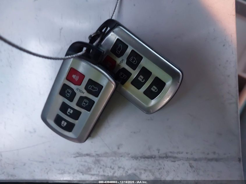 2015 Toyota Sienna Xle 7 Passenger VIN: 5TDDK3DC8FS104016 Lot: 43946983