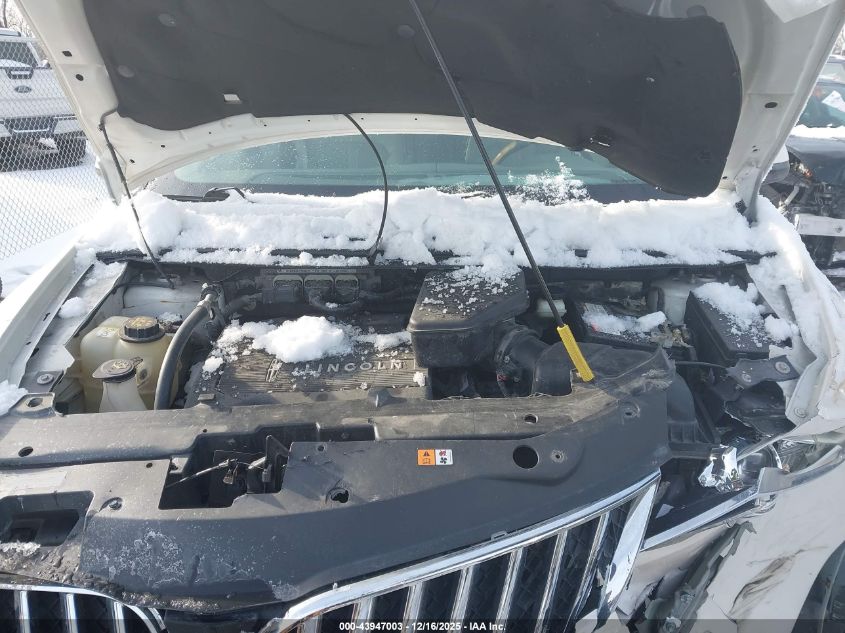 2011 Lincoln Mkx VIN: 2LMDJ8JK7BBJ30646 Lot: 43947003