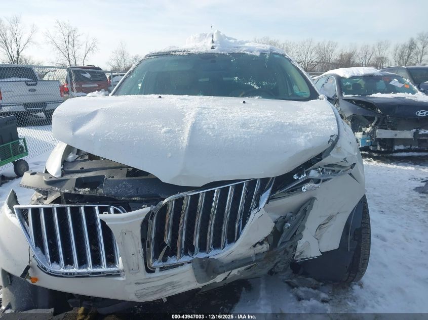 2011 Lincoln Mkx VIN: 2LMDJ8JK7BBJ30646 Lot: 43947003