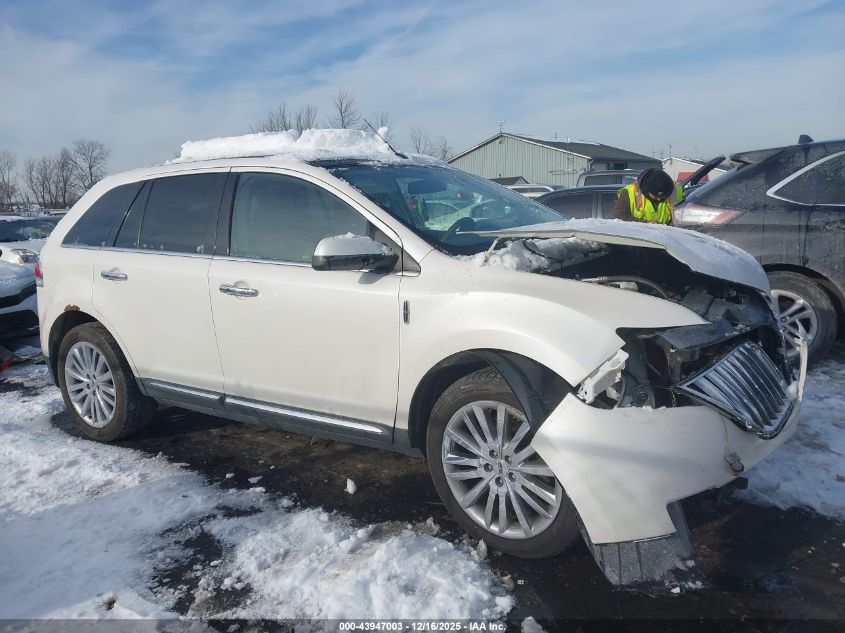 2011 Lincoln Mkx VIN: 2LMDJ8JK7BBJ30646 Lot: 43947003