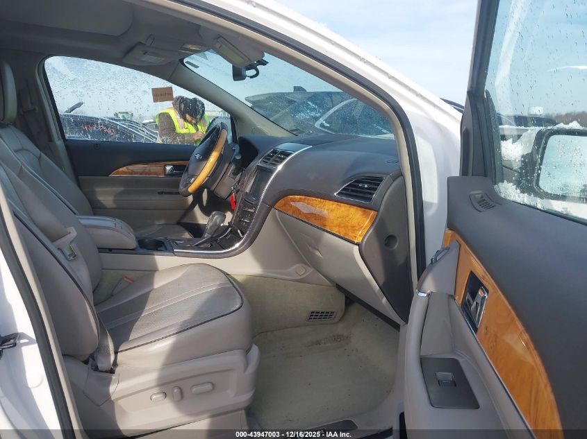 2011 Lincoln Mkx VIN: 2LMDJ8JK7BBJ30646 Lot: 43947003