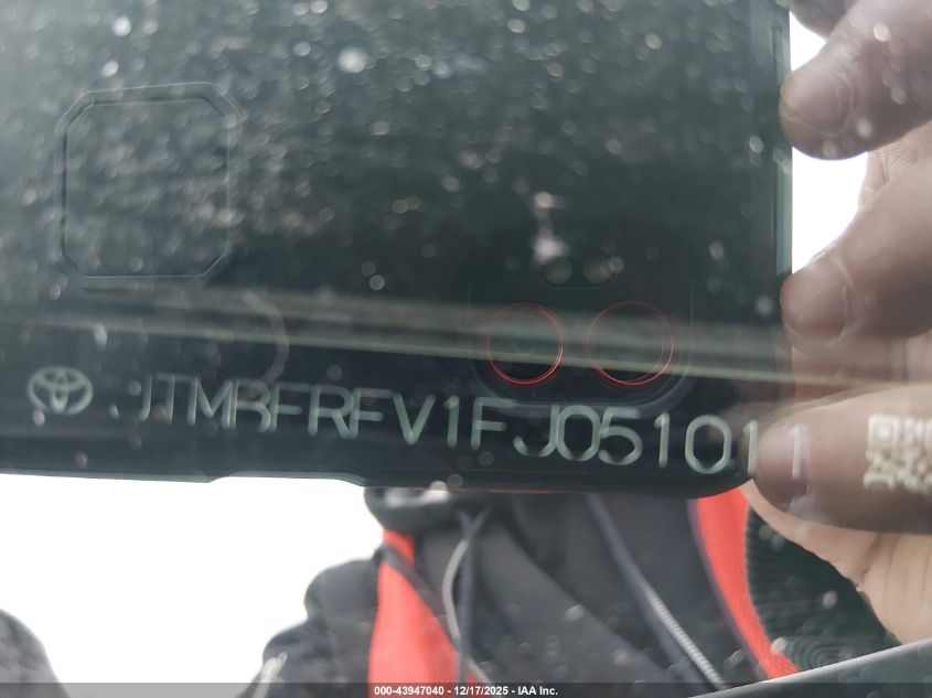 2015 Toyota Rav4 Le VIN: JTMBFREV1FJ051011 Lot: 43947040
