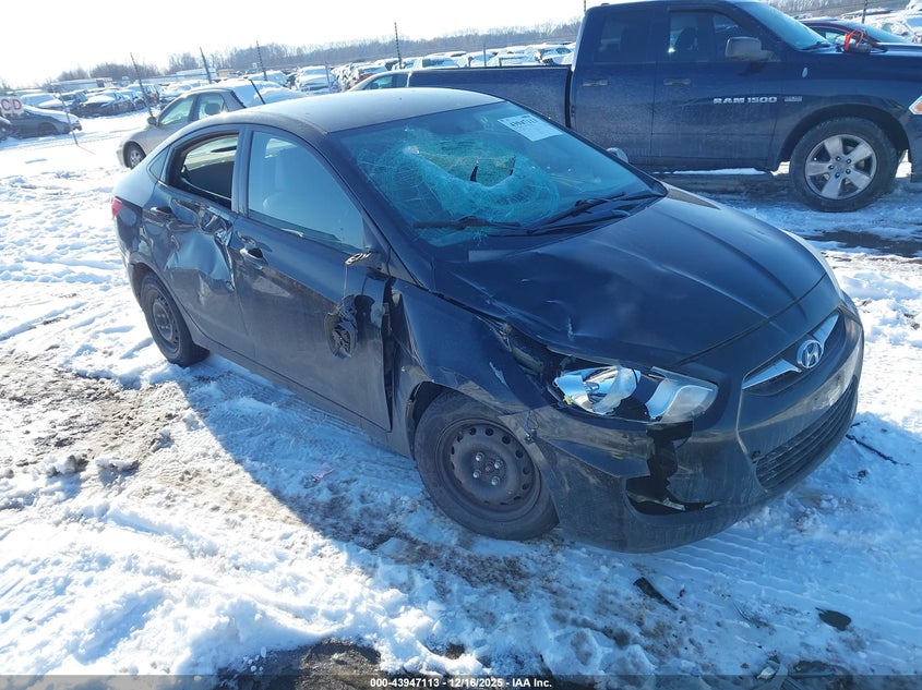 HYUNDAI ACCENT 2014. Lot# 43947113. VIN KMHCT4AE2EU587769. Photo 1