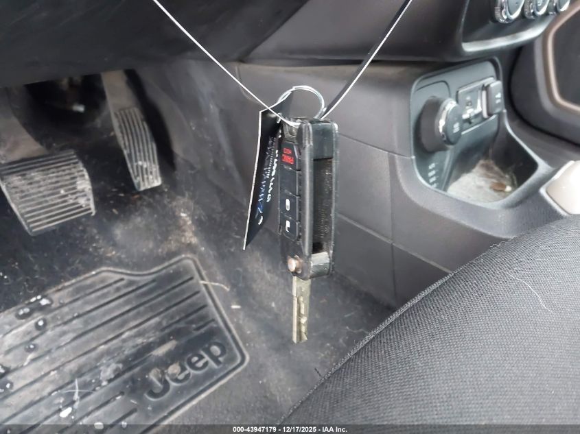 2015 Jeep Renegade Latitude VIN: ZACCJBBT7FPB35153 Lot: 43947179