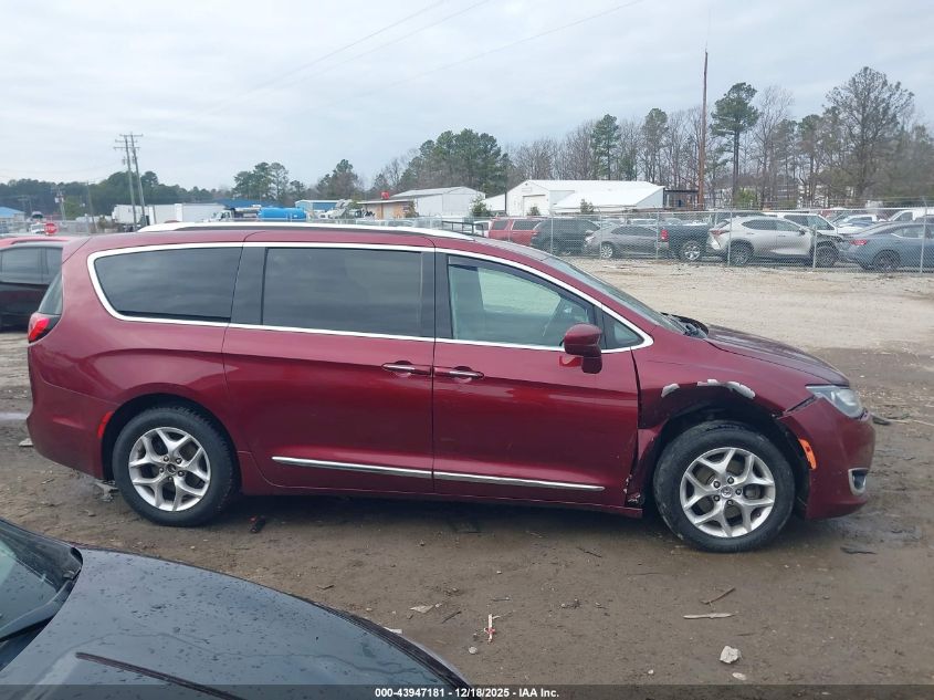 2017 Chrysler Pacifica Touring-L Plus VIN: 2C4RC1EG2HR661041 Lot: 43947181