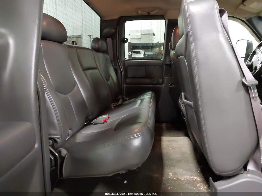 2005 Chevrolet Silverado 1500 Z71 VIN: 1GCEK19BX5E150976 Lot: 43947202