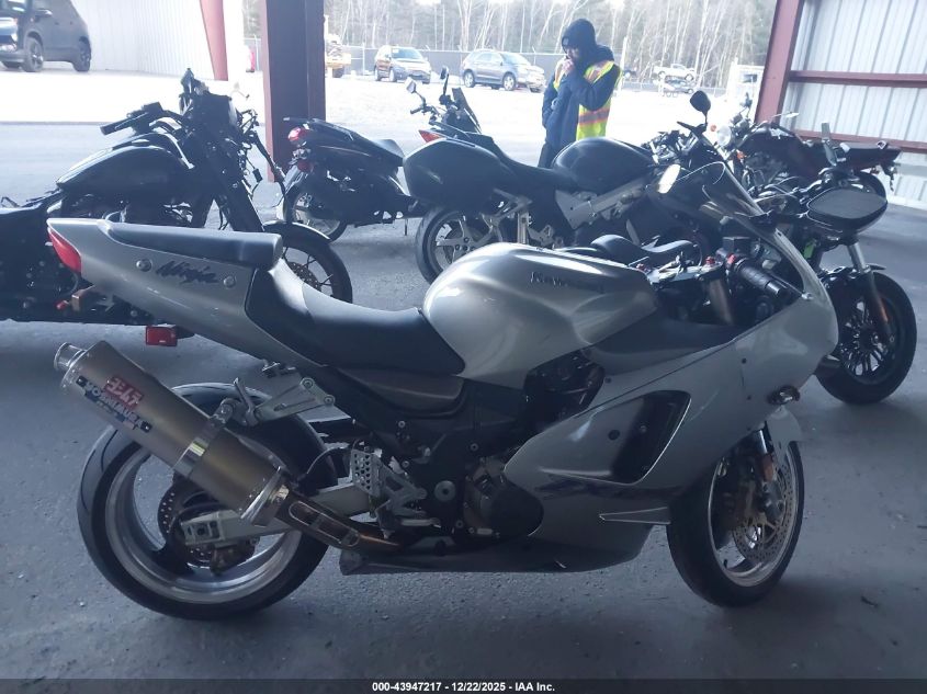 2001 Kawasaki Zx1200 A1 VIN: JKAZX9A161A027806 Lot: 43947217