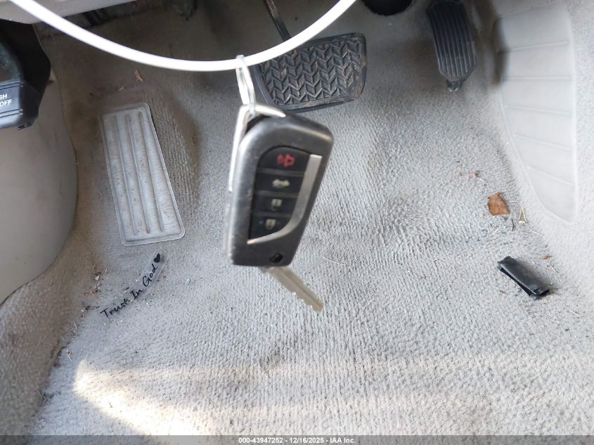 2011 Toyota Camry Le VIN: 4T4BF3EK5BR111059 Lot: 43947252