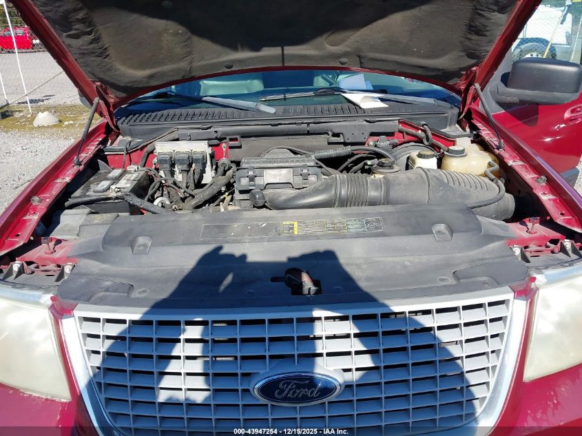 2005 Ford Expedition Xlt VIN: 1FMPU15535LA23688 Lot: 43947254