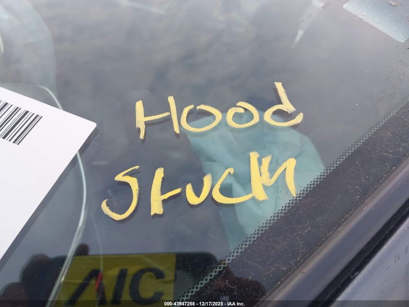 2004 Honda Pilot Lx VIN: 2HKYF18114H583496 Lot: 43947258