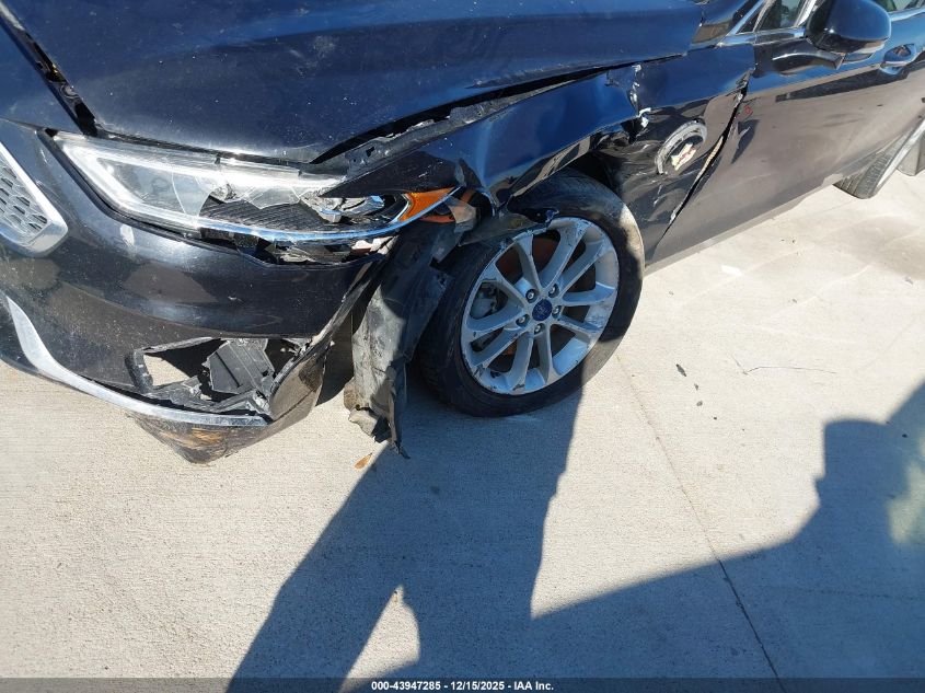 2019 Ford Fusion Energi Titanium VIN: 3FA6P0SU1KR103927 Lot: 43947285
