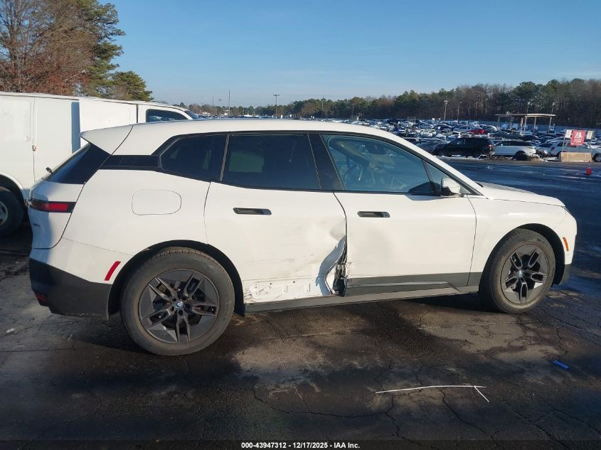 2024 BMW Ix xDrive50 VIN: WB523CF05RCP16943 Lot: 43947312