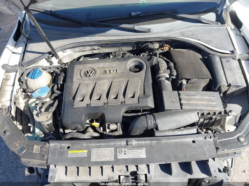 2014 Volkswagen Passat 2.0L Tdi Sel Premium VIN: 1VWCN7A34EC095763 Lot: 43947325