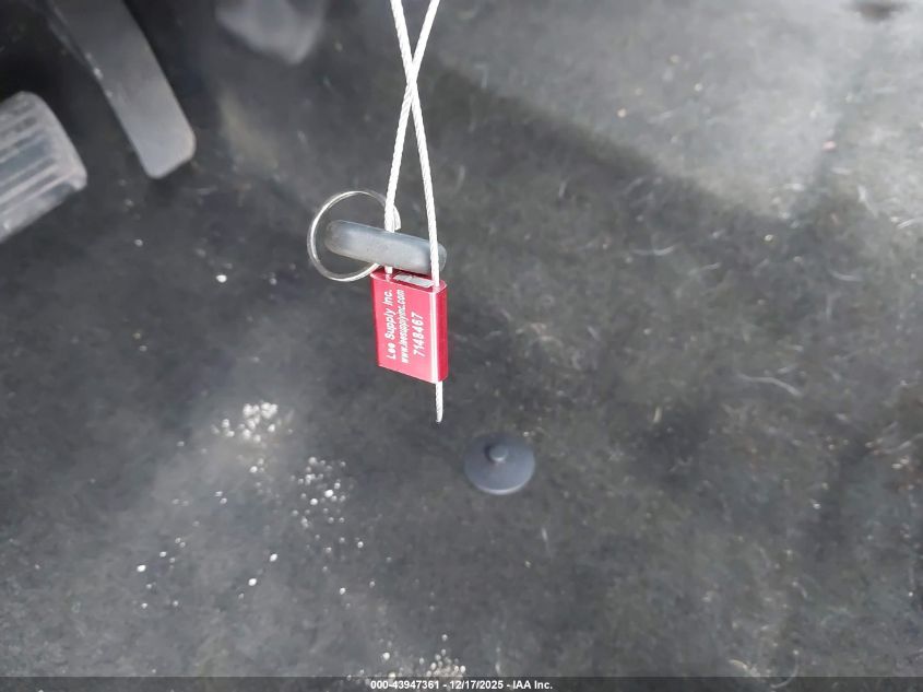 2016 Chevrolet Silverado 1500 Custom VIN: 1GCRCPEC5GZ418926 Lot: 43947361