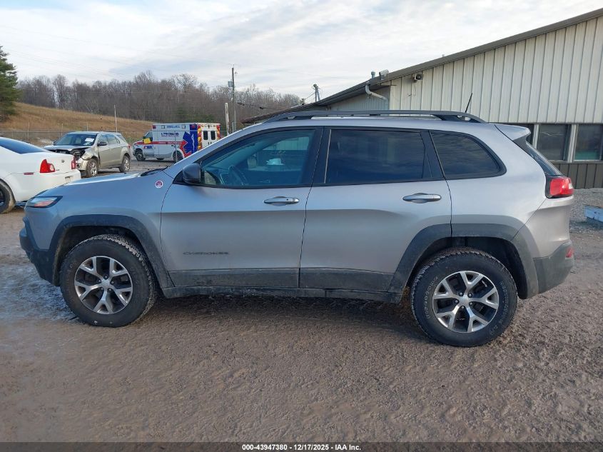 2017 Jeep Cherokee Trailhawk L Plus 4X4 VIN: 1C4PJMBS7HD220676 Lot: 43947380