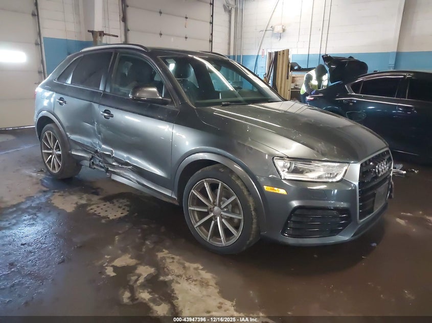 AUDI Q3 2.0T PREMIUM/2.0T SPORT PREMIUM