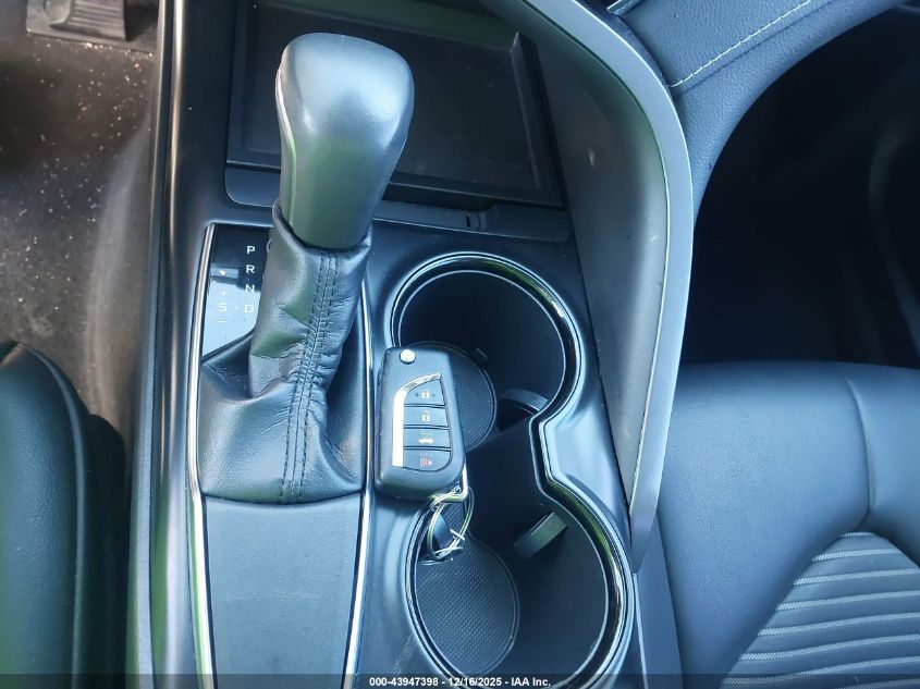 2019 Toyota Camry Se VIN: 4T1B11HK2KU165587 Lot: 43947398