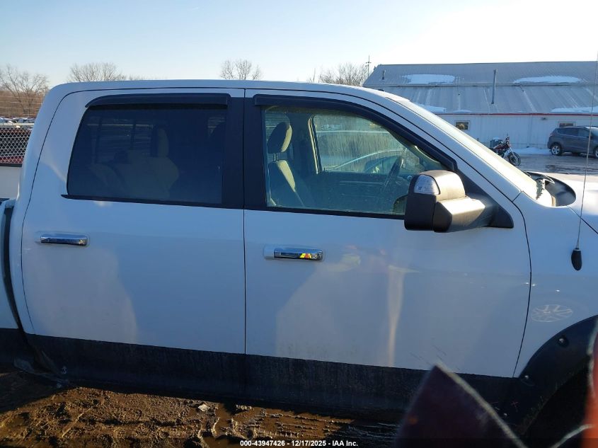 2017 Ram 2500 Slt 4X4 6'4 Box VIN: 3C6UR5DL3HG725440 Lot: 43947426