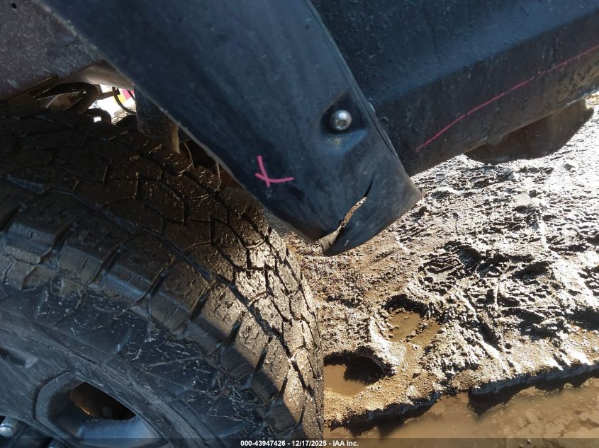 2017 Ram 2500 Slt 4X4 6'4 Box VIN: 3C6UR5DL3HG725440 Lot: 43947426