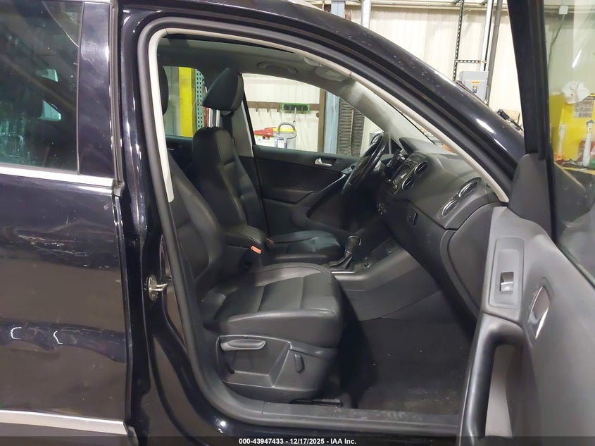 2017 Volkswagen Tiguan 2.0T Wolfsburg Edition