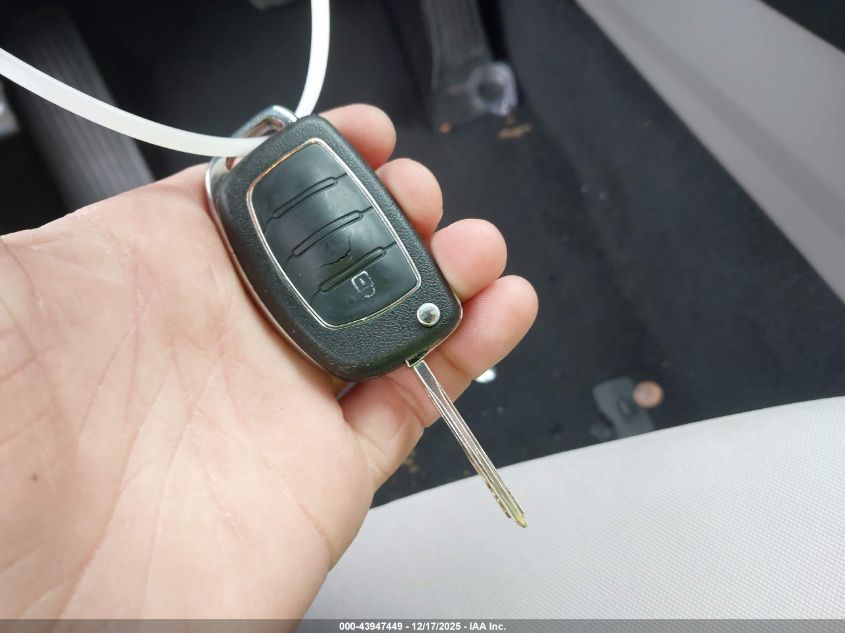 2015 Hyundai Sonata Se VIN: 5NPE24AF1FH172091 Lot: 43947449