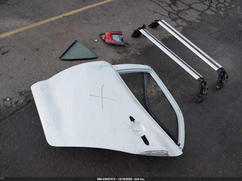 2025 Toyota Corolla Xse VIN: JTNC4MBE7S3235722 Lot: 43947474